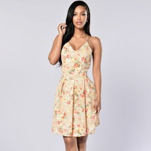 [SOLD] NWOT Fashion Nova Chiffon Sunday Dress